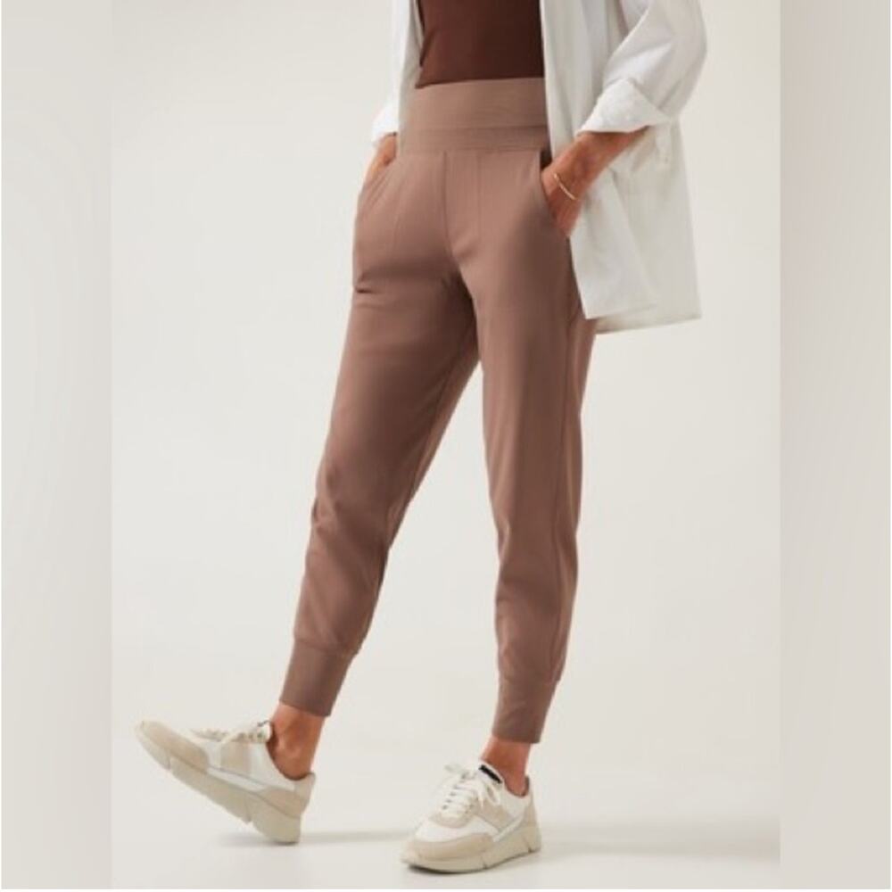Athleta Brown Women's Pants